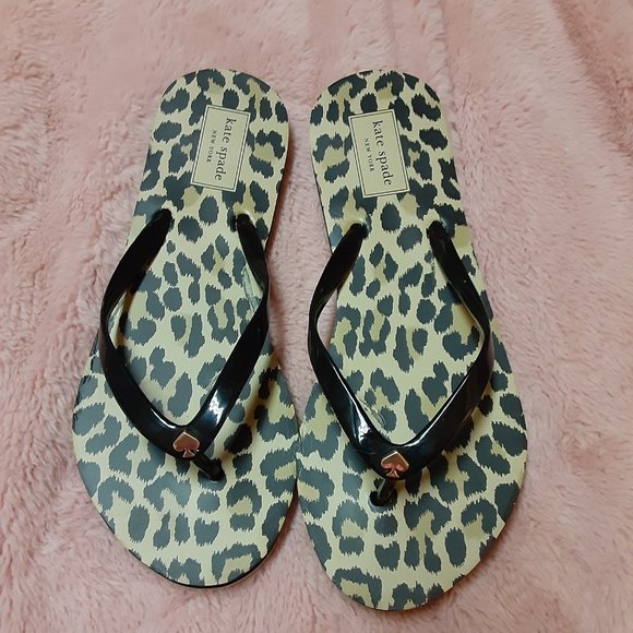 kate spade Shoes - Kate Spade Thong Flip Flops